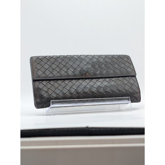 Authentic Bottega Veneta Intrecciato Bifold Long Wallet – Dark Brown - Picture 1 of 8